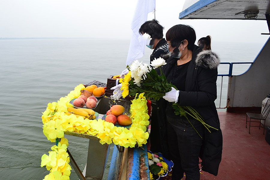 骨灰海撒进行中